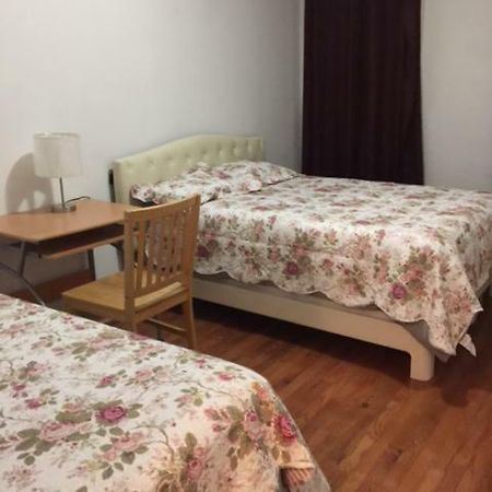 Two Bedroom Apartment In Queens 뉴욕 외부 사진